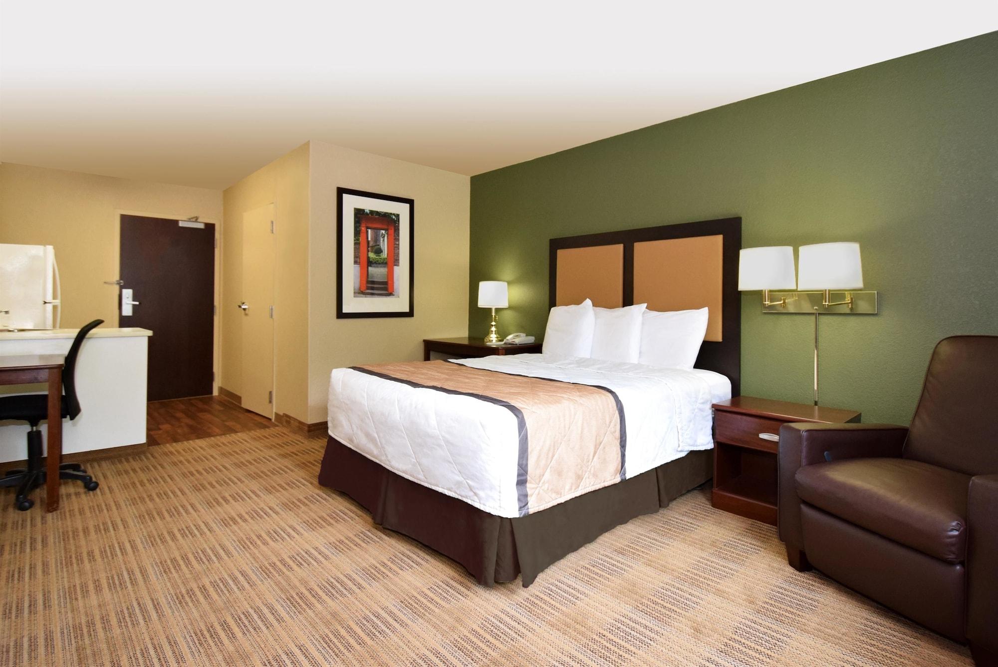 Extended Stay America Select Suites - Springfield - South Екстер'єр фото