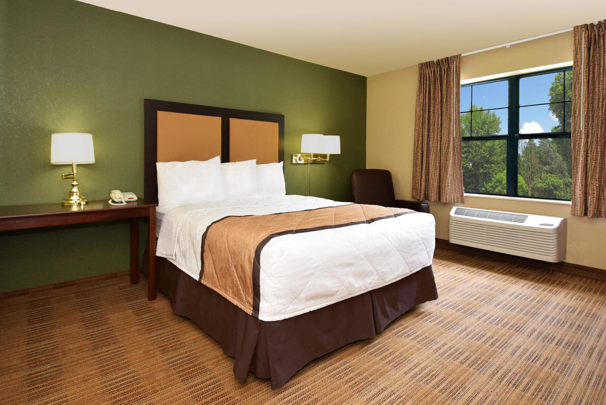 Extended Stay America Select Suites - Springfield - South Екстер'єр фото