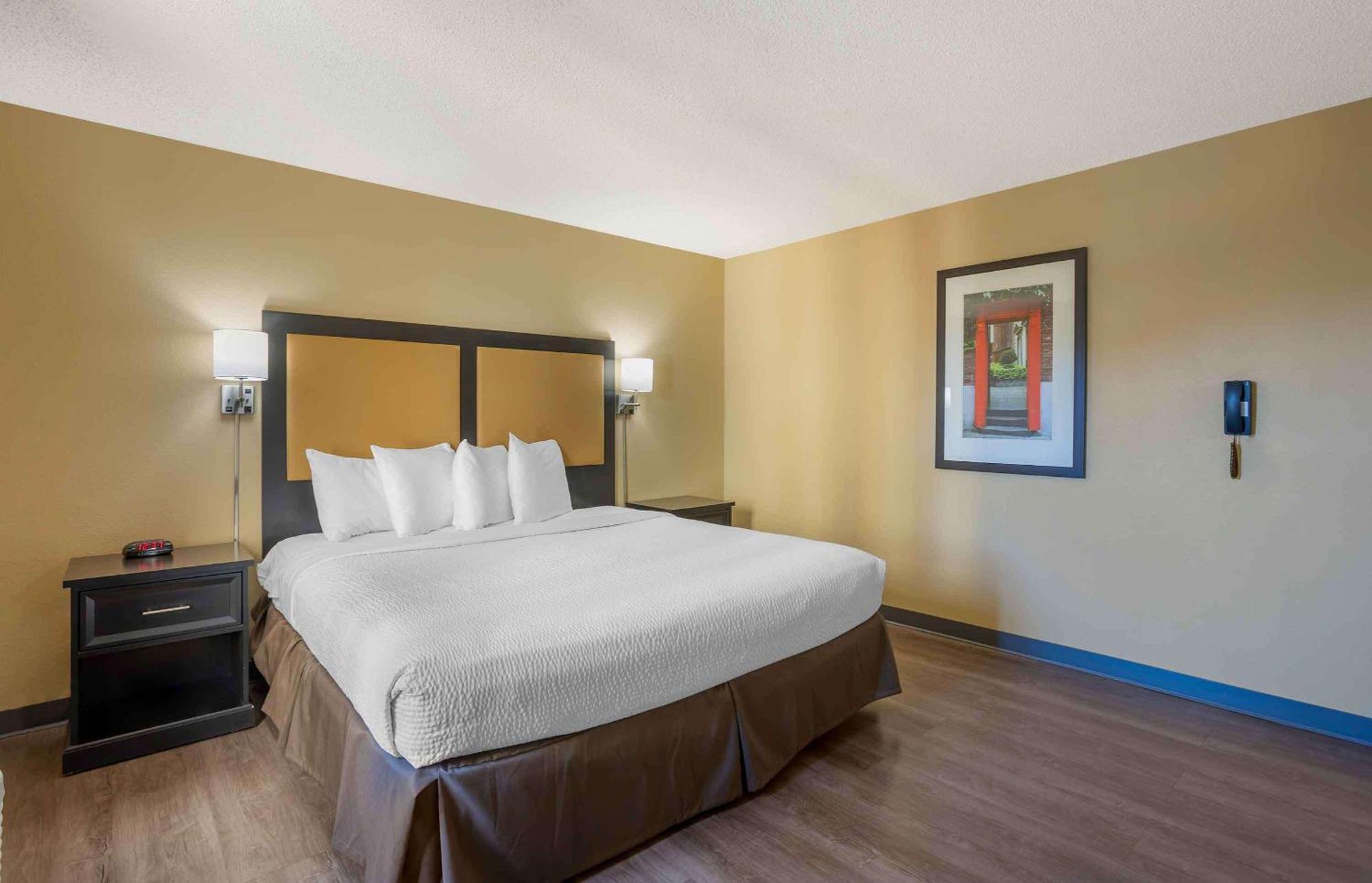 Extended Stay America Select Suites - Springfield - South Екстер'єр фото