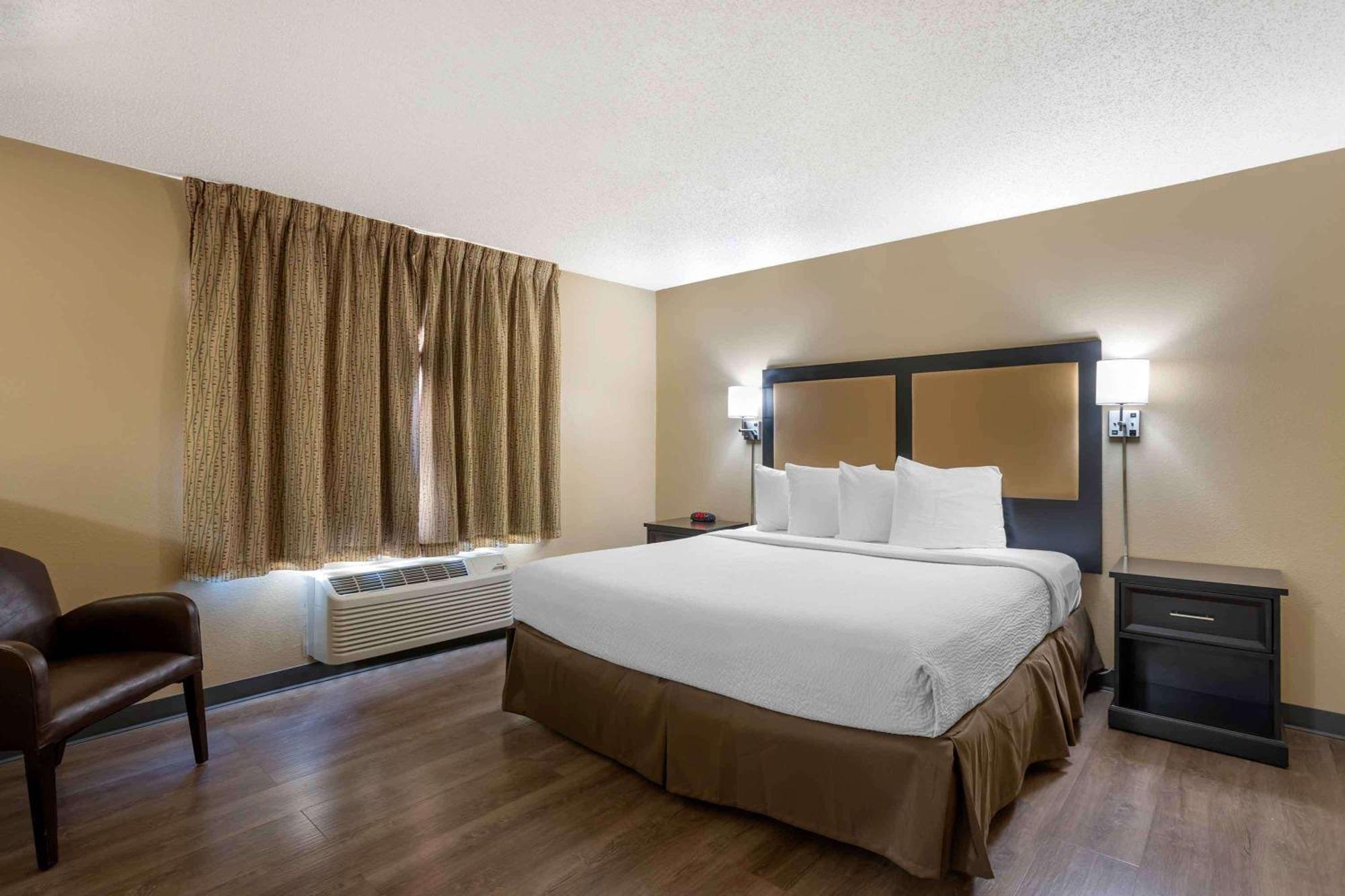 Extended Stay America Select Suites - Springfield - South Екстер'єр фото