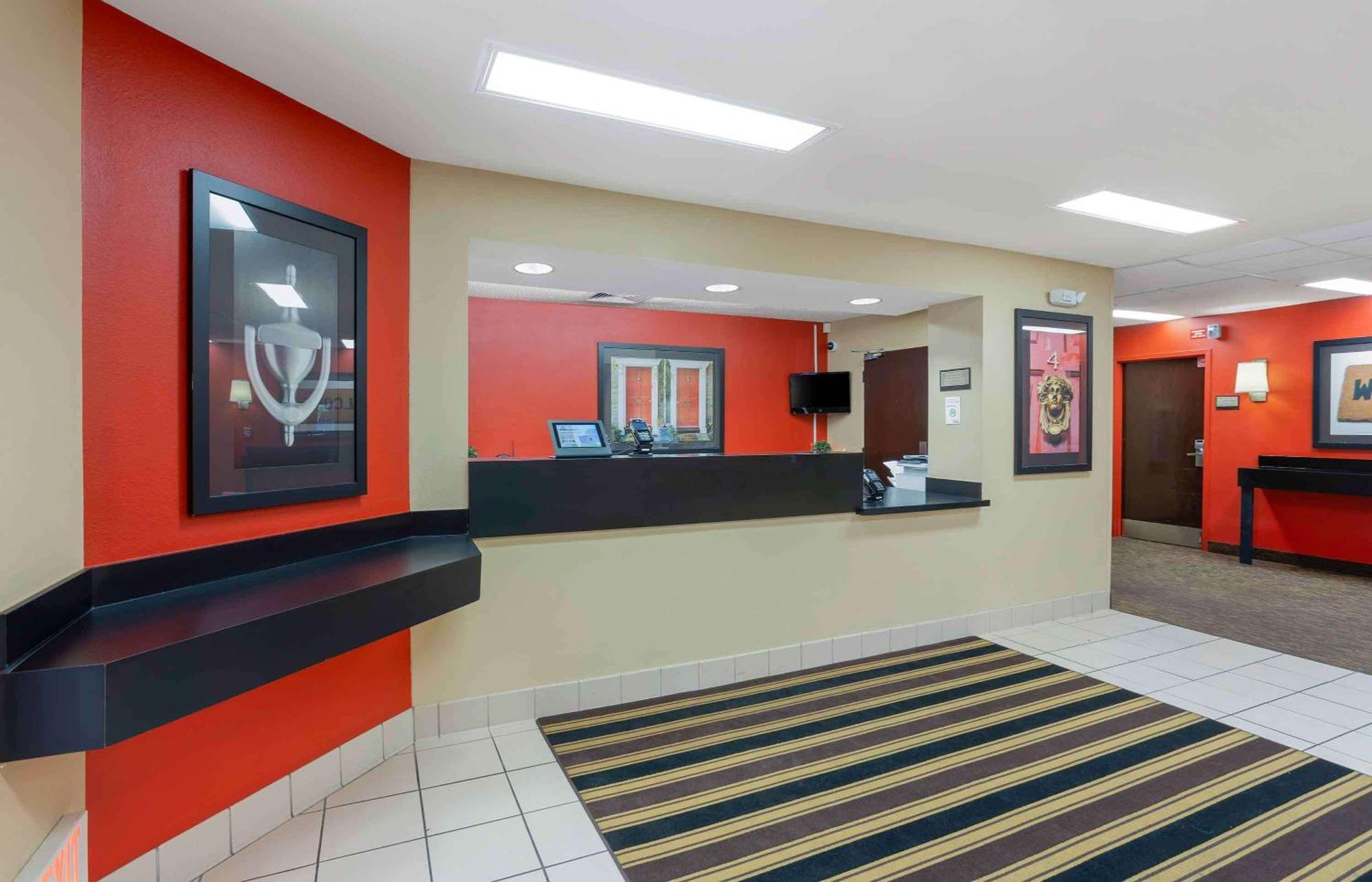Extended Stay America Select Suites - Springfield - South Екстер'єр фото